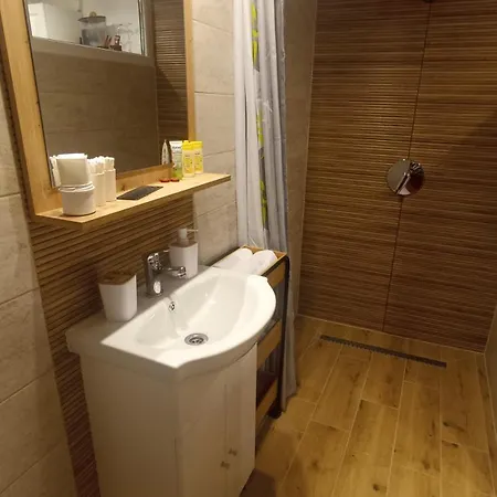 Pecs Inn Pětikostelí