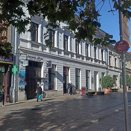 Apartmán Pecs Inn *